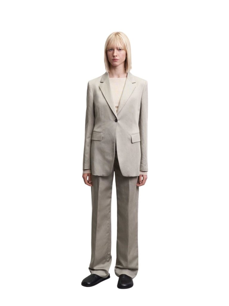 s70030014_1y1_lookbook2