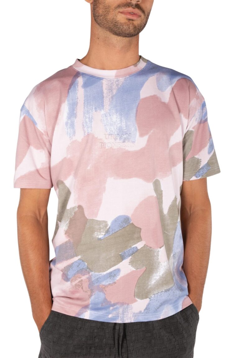 web_image_gaudi_tee_multi_aop_m_paint_pattern_logo_img_0090-761862414_plid_22082