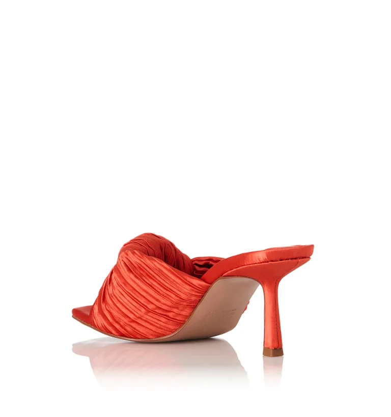 Lia-orange-backcopy