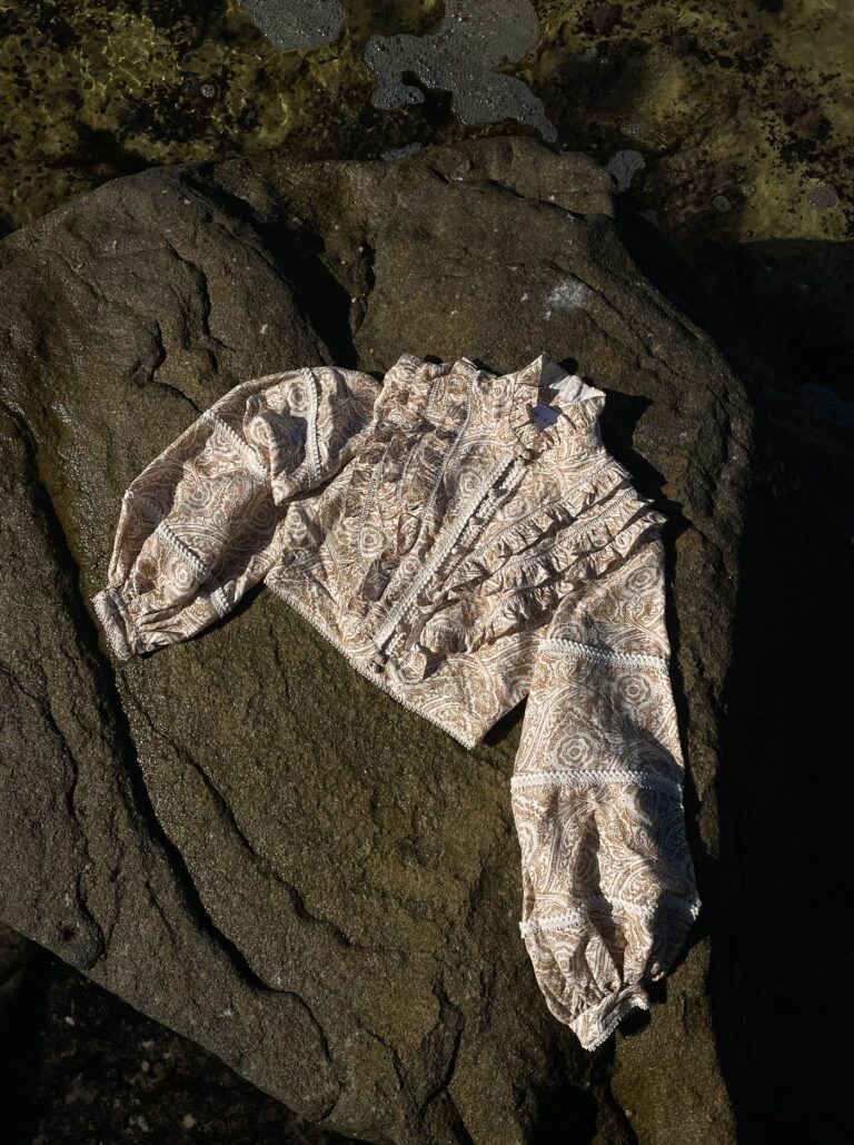 ixiah_stonemark_bodice_campaign_1_1400x1876_crop_center