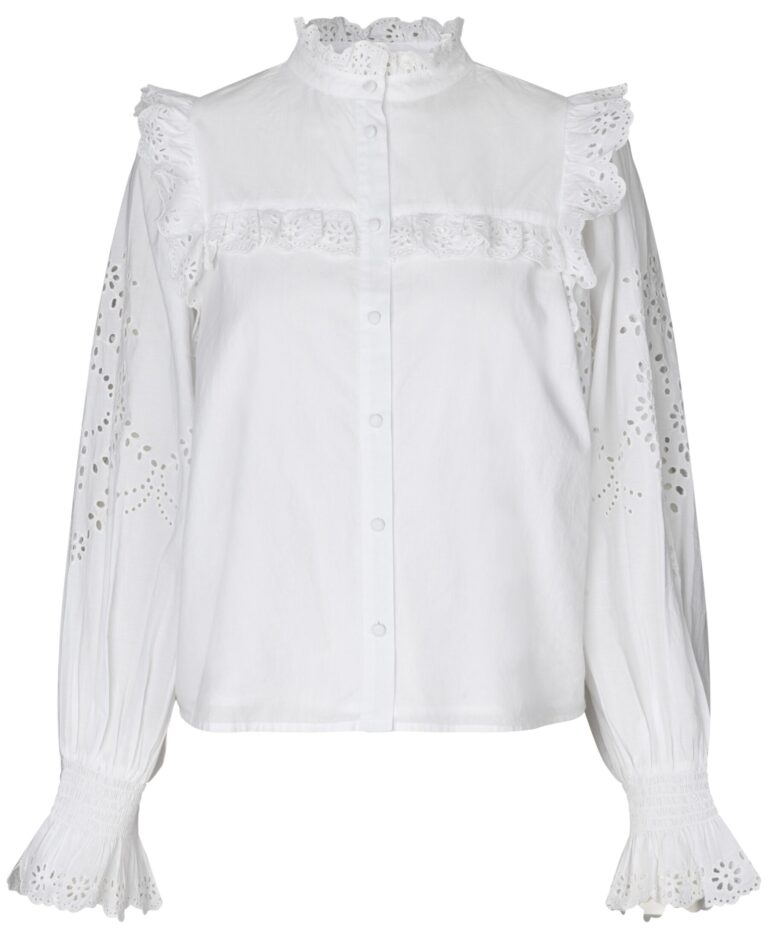 notes_du_nord_ss23_gillianshirt_001_white_front_1399_dkk__190_eur_1899_sek_2149_nok_225_usd_169_gbp