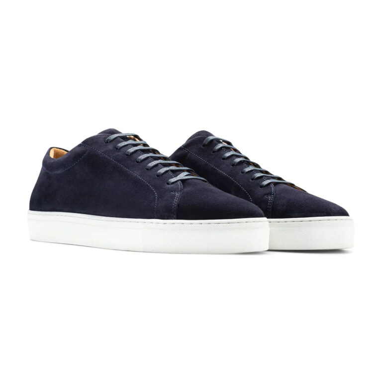 sneaker-suede-navy-lace-fliteless-phrase