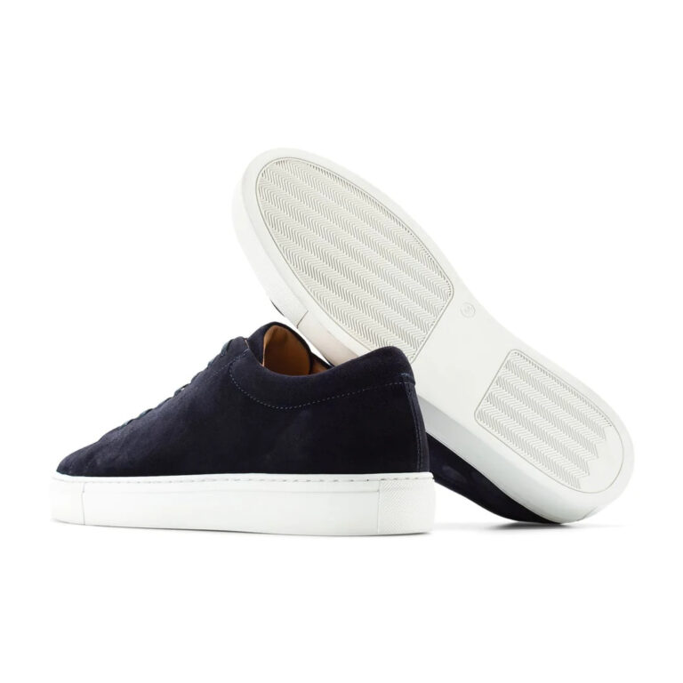 sneaker-suede-navy-sole-fliteless-phrase