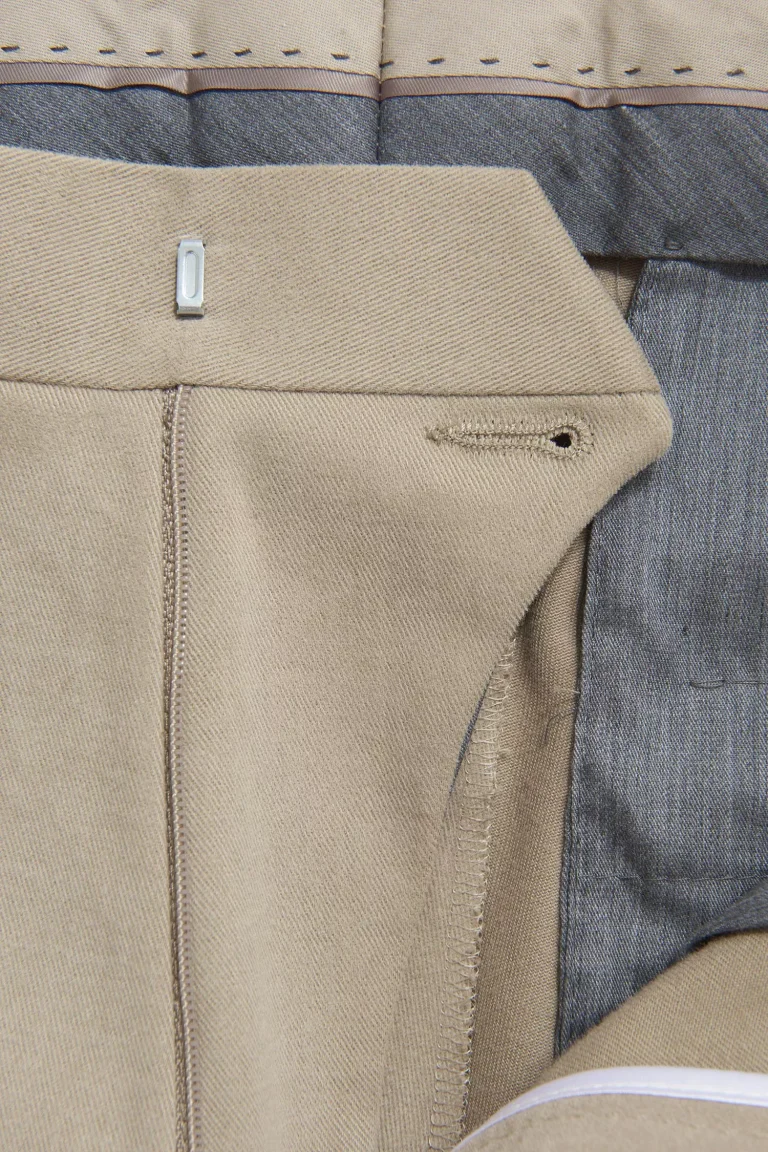 Oscar-Jacobson_Denz-Turn-Up-Trousers_Beige_53905771_428_extra1