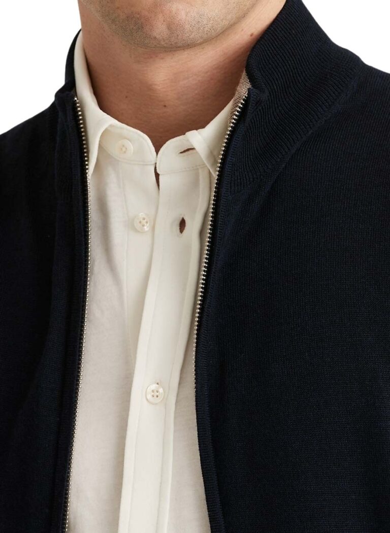 901275-merino-vest-60-navy-4