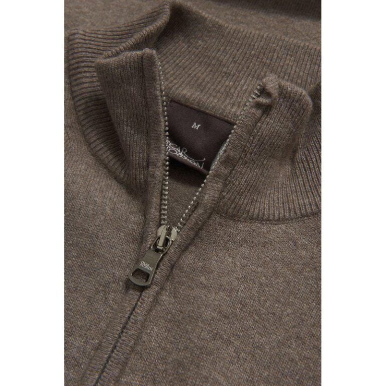 oscar-jacobson_patton-half-zip_beige_69264954_406_extra1