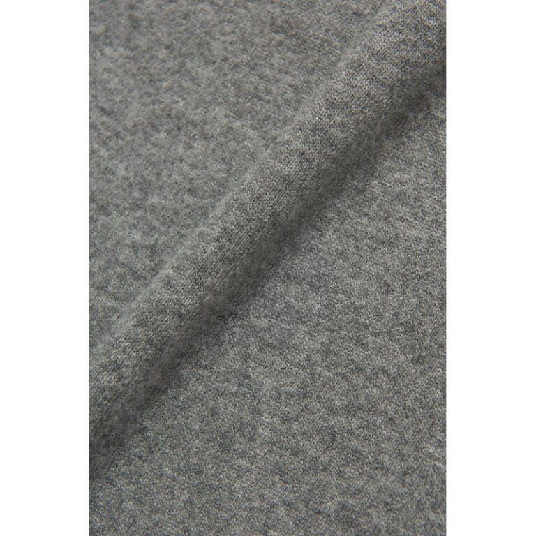 oscar-jacobson_patton-half-zip_grey-melange_69264954_150_extra3