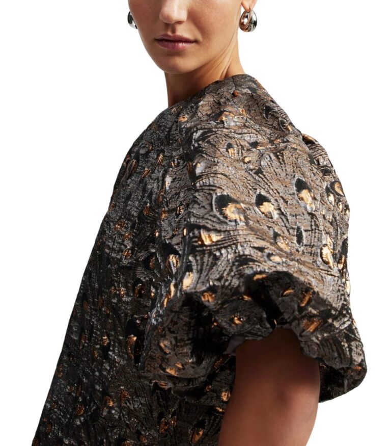 1491_f78001f48b-cleo-blouse-metallic-smoke-by-malina-4-size1600
