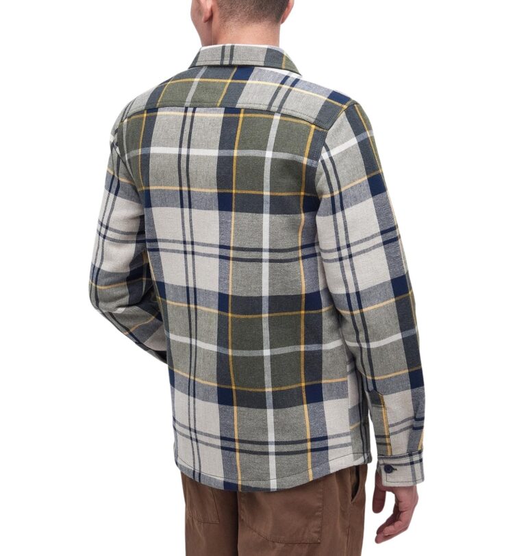 mos0117tn16_aw23main_back_3