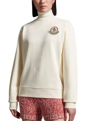 logo-patch-sweatshirt-1