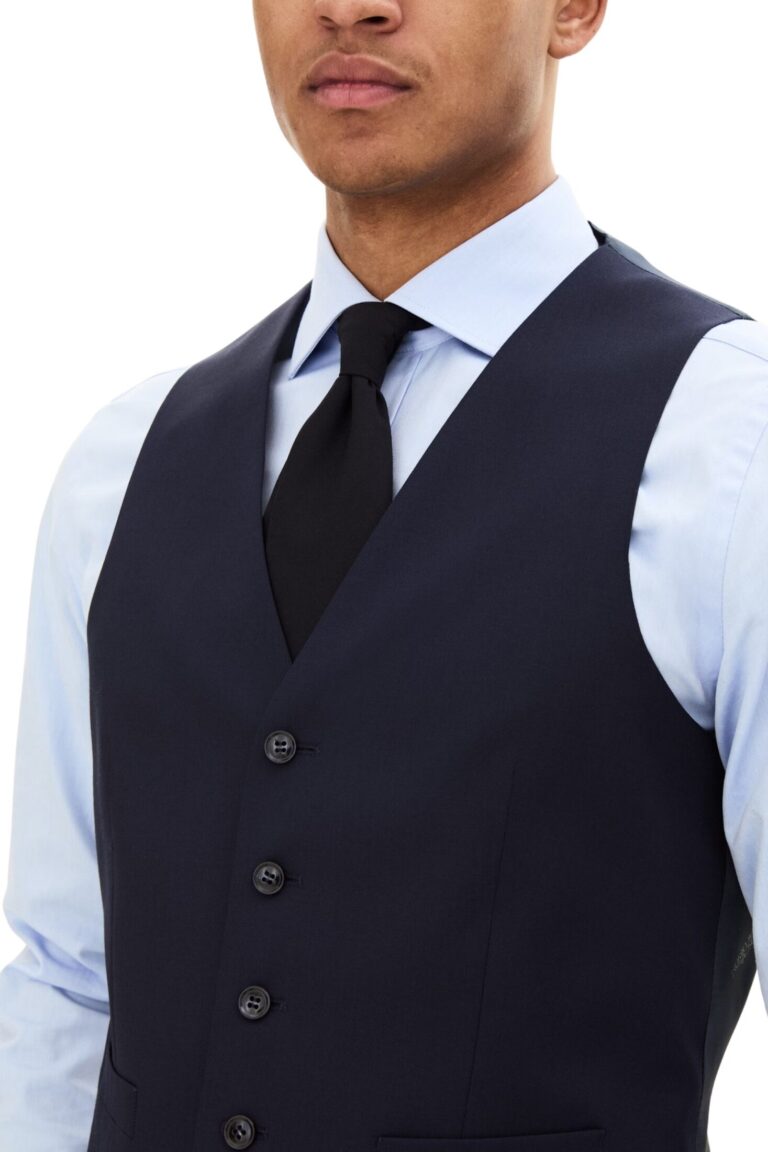 2626_oscar-jacobson_carlo-waistcoat_dew-blue_442-4158_220_extra1-custom