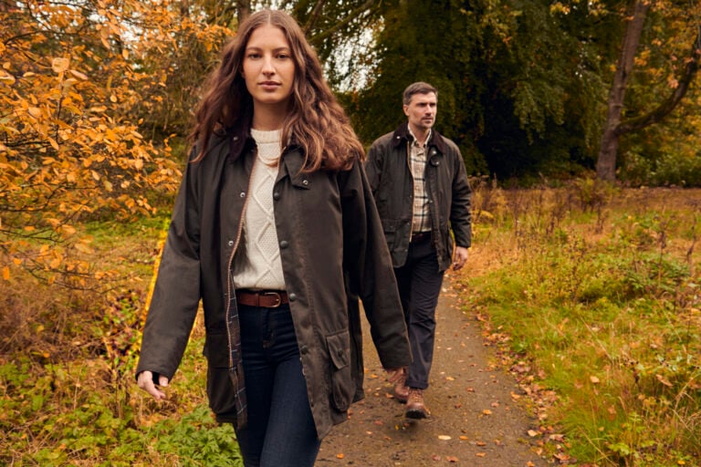 aw23main-classic-country-barbour-beaufort-mwx0017ru52-1