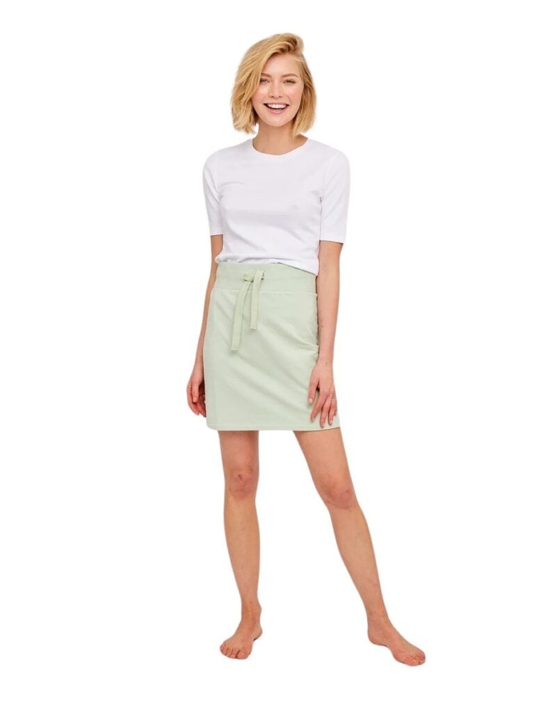 1243_45b4cd334c-hermine-skirt-light-green-karina-tee-white-medium