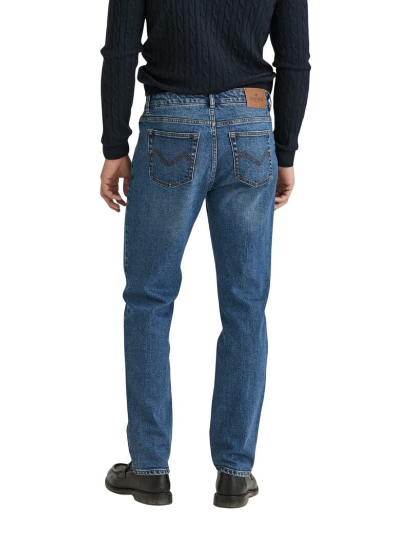700181-james-jeans-60-two-year-wash-3