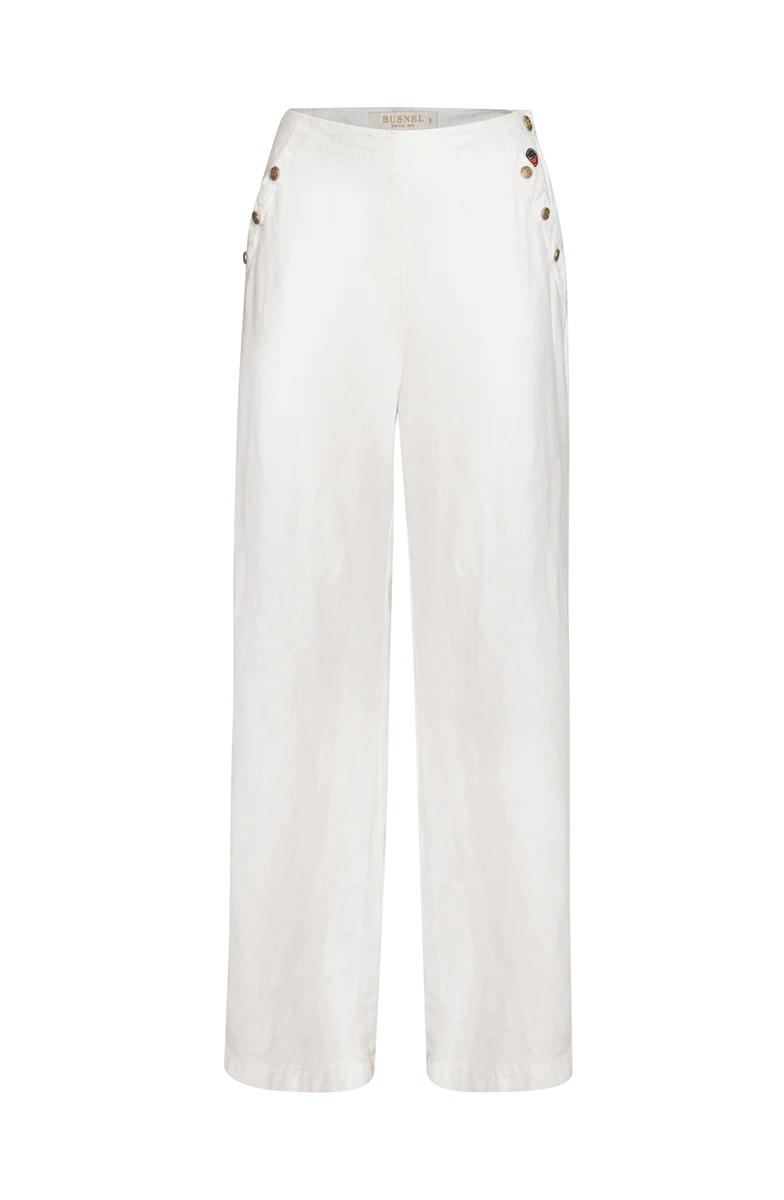 Pernille-Trousers-White-1_b0024d01-4365-4865-a4fb-f229e425b261_784x.jpg