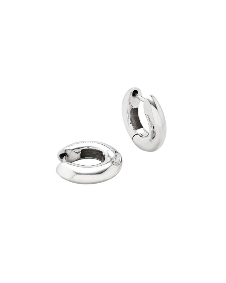 boldhoopssmall4x5_addabd04-1d93-4b58-9cfd-12bb0a77737d