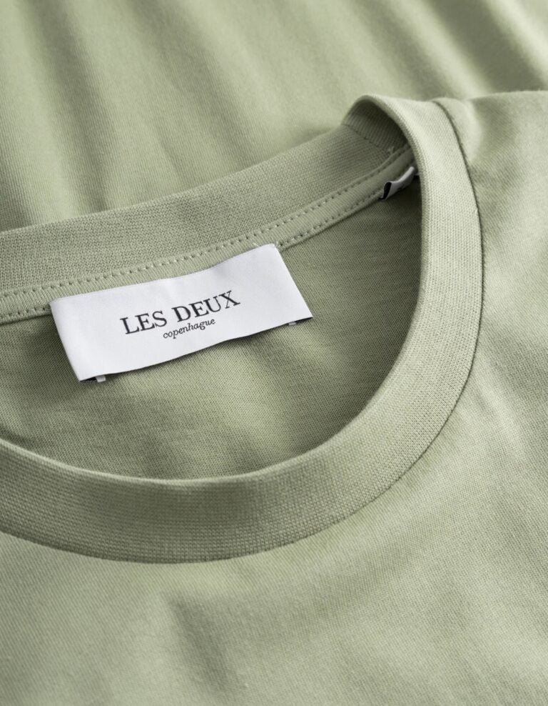 script_t-shirt-t-shirt-ldm101158-550550-surplus_green-1_1500x