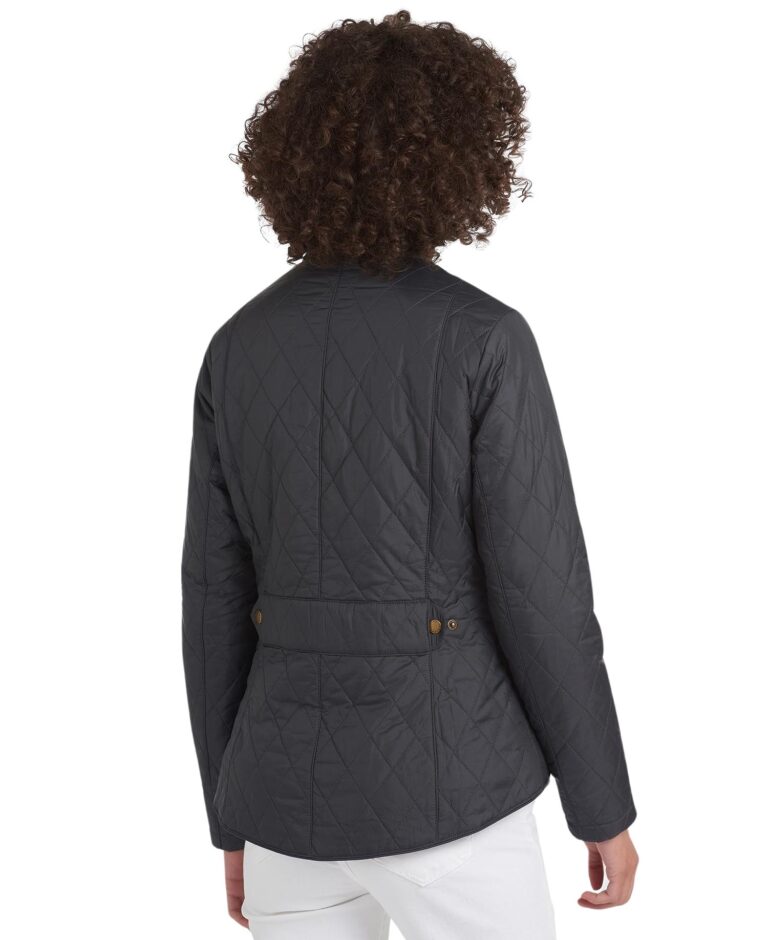 lqu0228ny91_carryforwarda_back_model_1