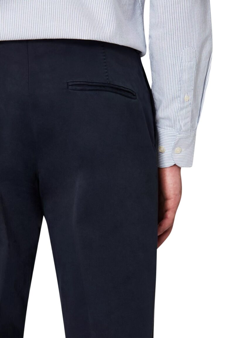 oscar-jacobson_denz-trousers_navy-blue_51704551_201_list4
