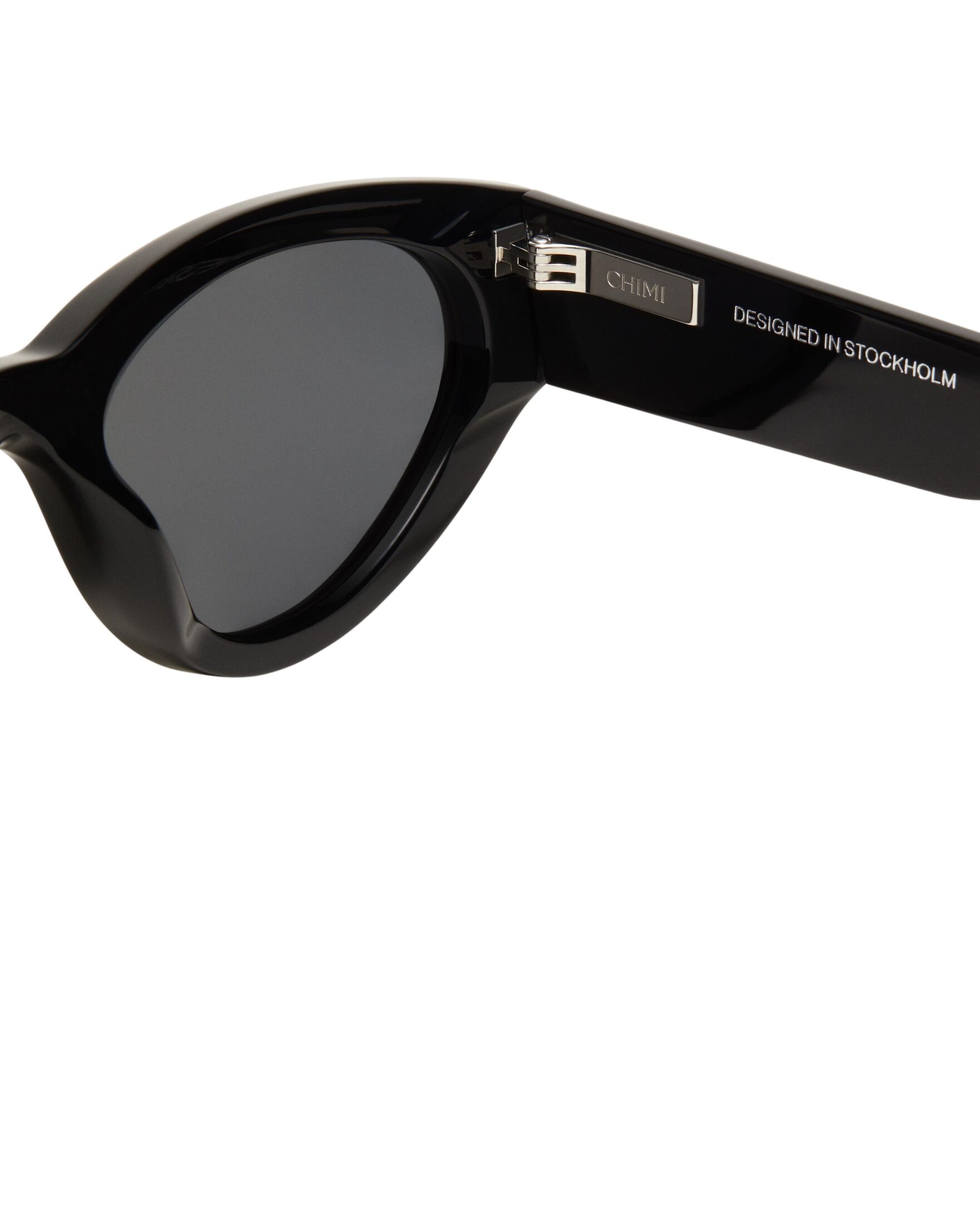 06-3_black_0644 06-3_black_0644