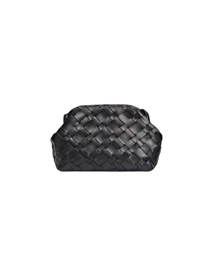 aimee_black_front