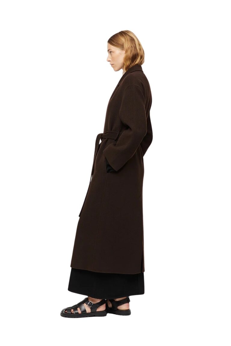 fwss_fall_2024_campaign_trine_hisdal_double_wrap_coat_mole_brown