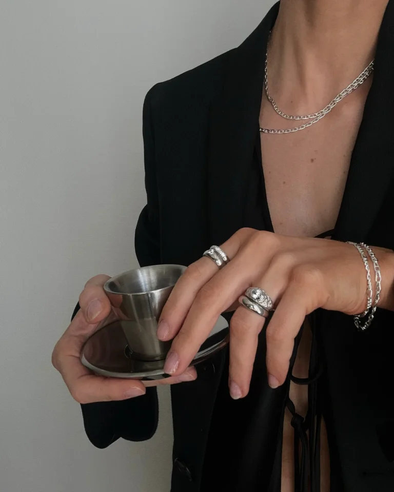 PhilippaStudiosSilverMixInstagram4x5_c470a52e-a580-4c39-94fe-b300c5b9cf05