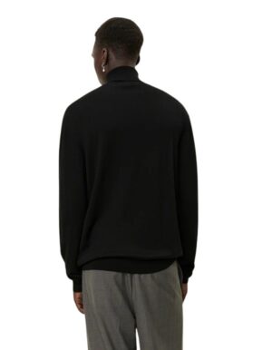 greyson_rollneck_merino_knit-knitwear-ldm310114-100100-black-3