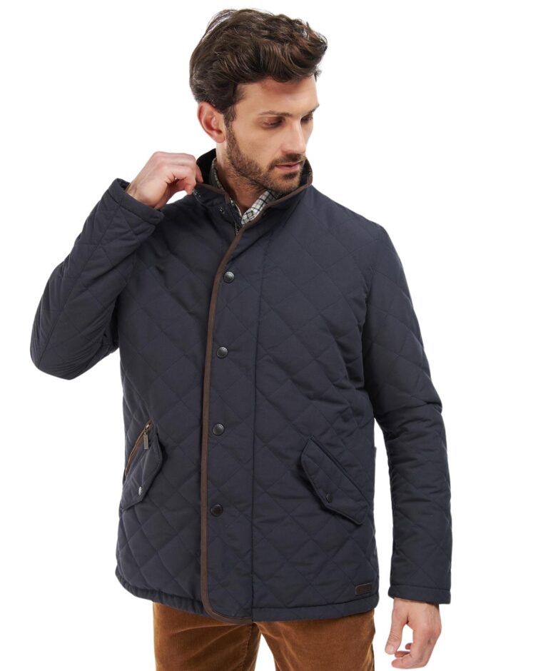 mqu1585ny91_aw22_front_model_4