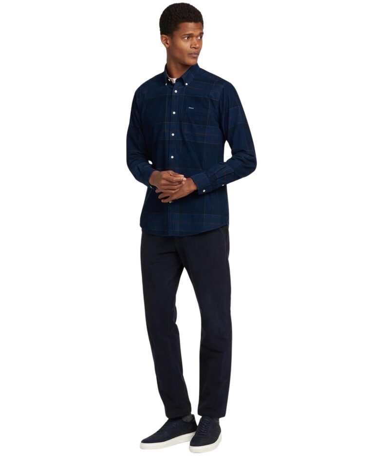 msh4986tn54_aw21_getthelook_model_2