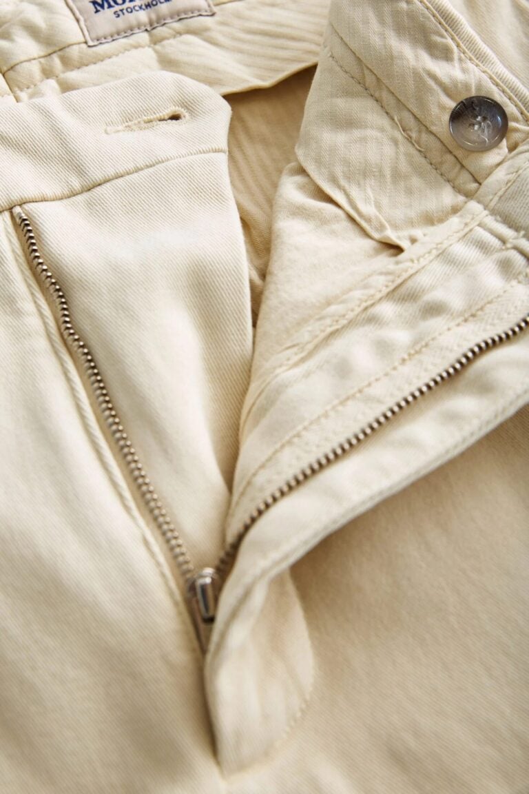 2455_97fd8bed9d-500390-jones-soft-twill-trouser-03-off-white-5-full
