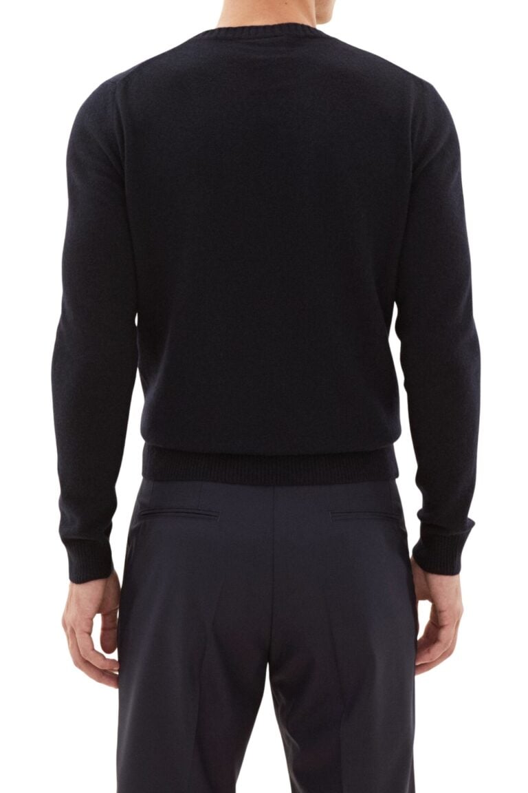 2791_oscar-jacobson_valter-roundneck_navy_68914954_210_list2-custom