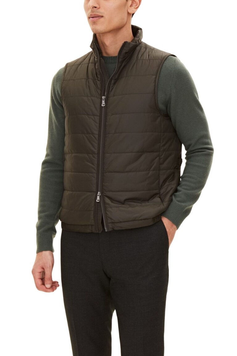 3151_oscar-jacobson_padded-liner-vest_rosciola-green_40531240_832_list2-custom