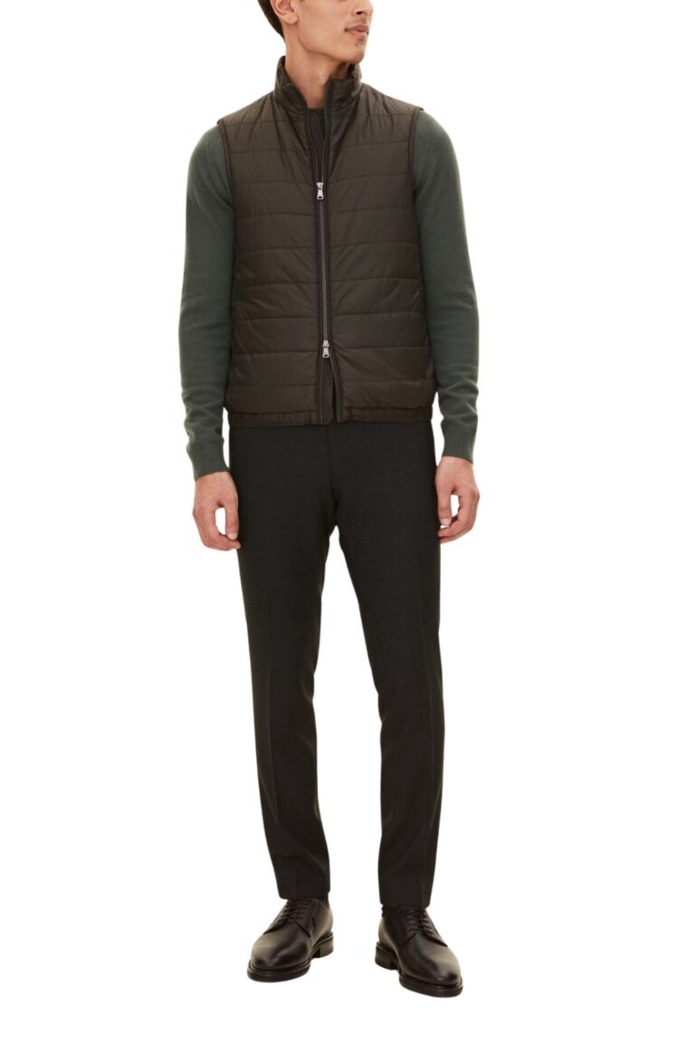 3151_oscar-jacobson_padded-liner-vest_rosciola-green_40531240_832_list3-custom