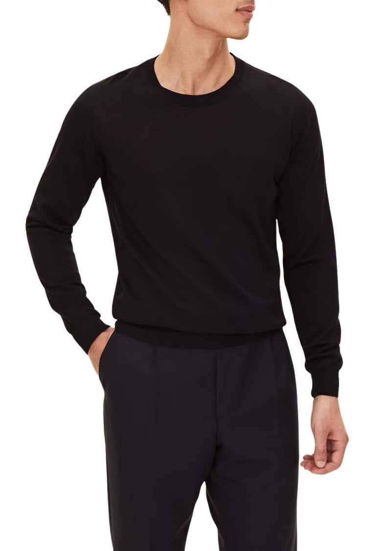 3155_oscar-jacobson_miguel-roundneck_night-blue_60718023_208_list-custom