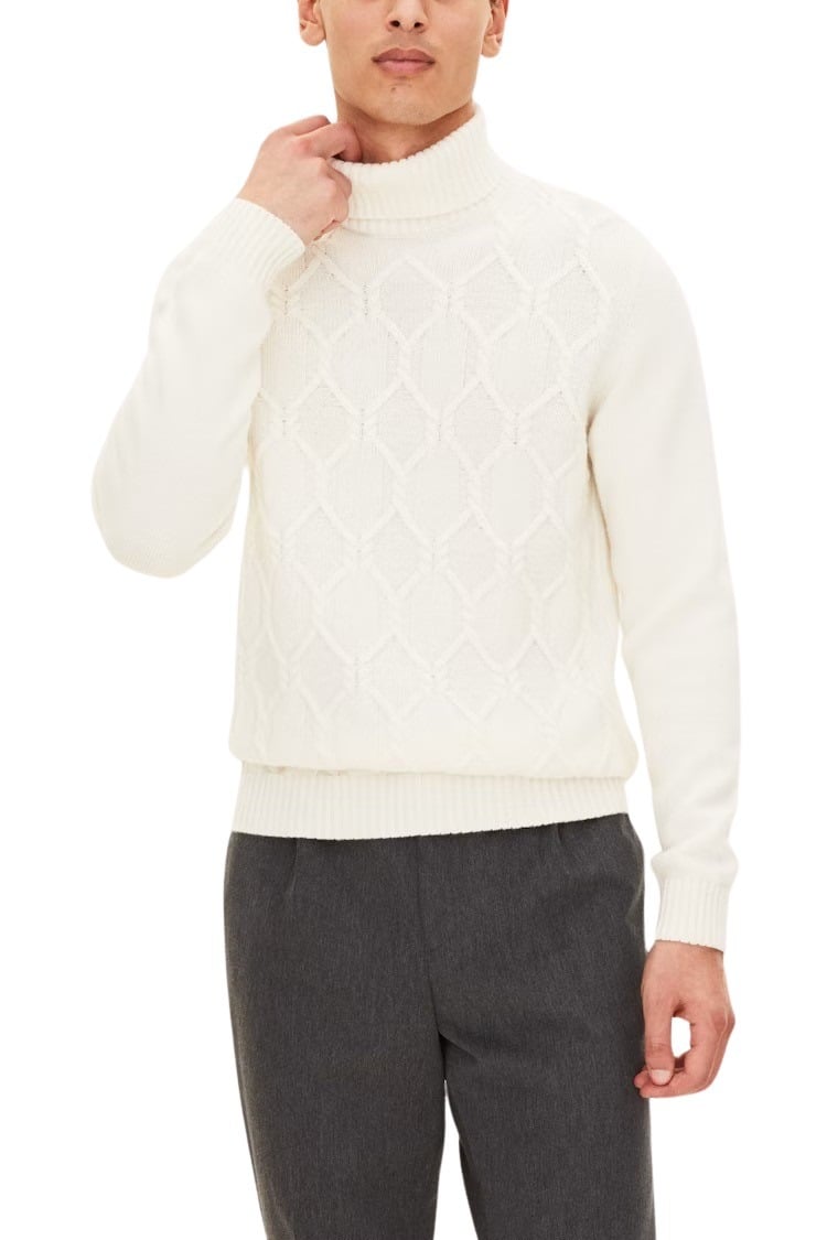 3161_oscar-jacobson_salomon-rollneck_white-shell_60194954_913_list2-custom