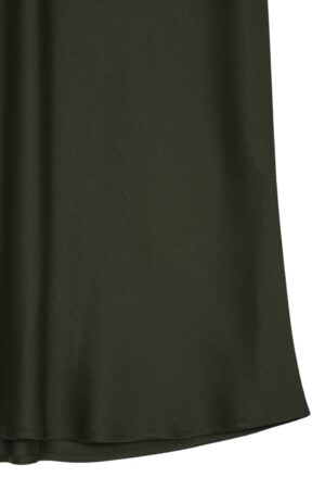 ab-barsilkskirt-darkolivea-04-4001-gee311_985x