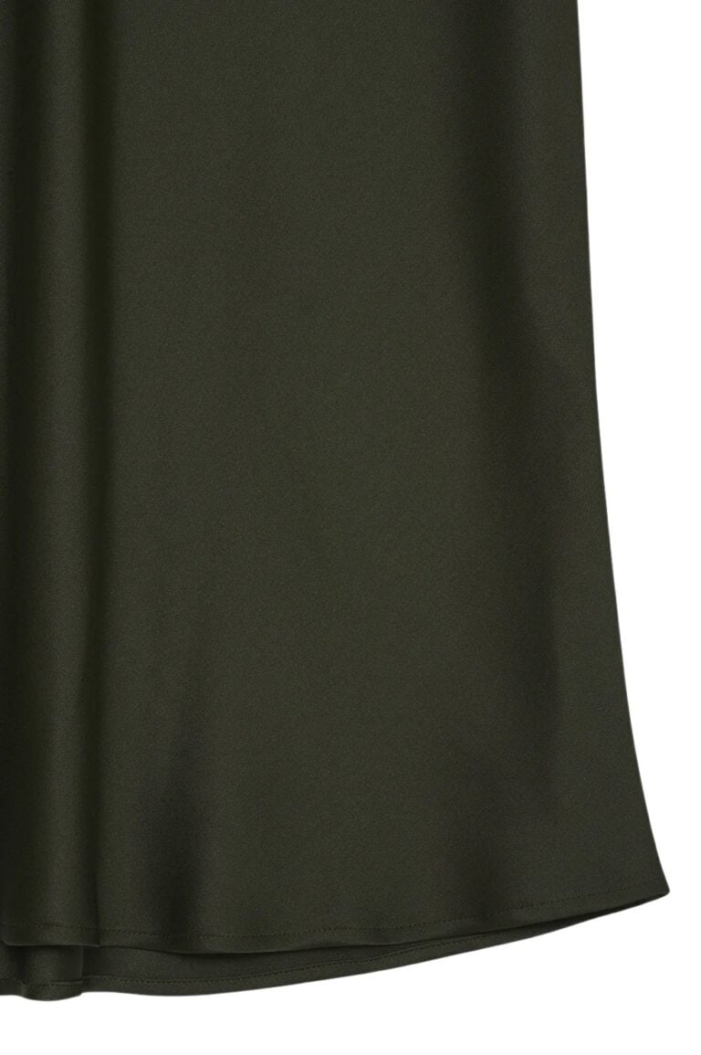 ab-barsilkskirt-darkolivea-04-4001-gee311_985x