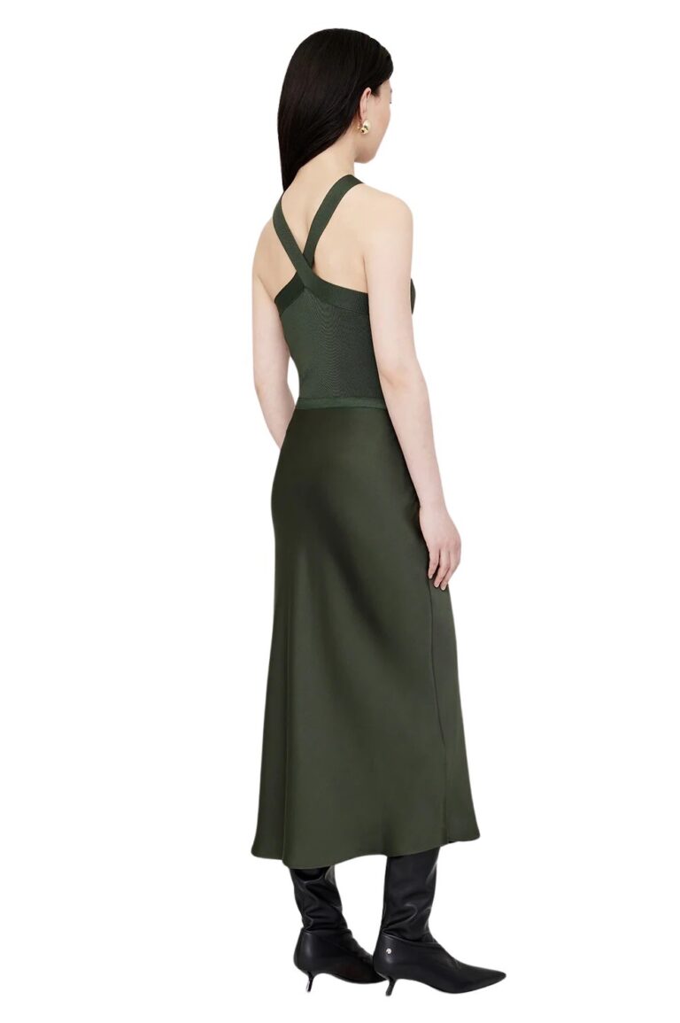 ab-barsilkskirt-darkolivea-04-4001-gee31_0032_985x
