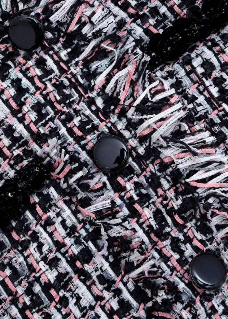 fringed-boucle-jacket-sort-closeup