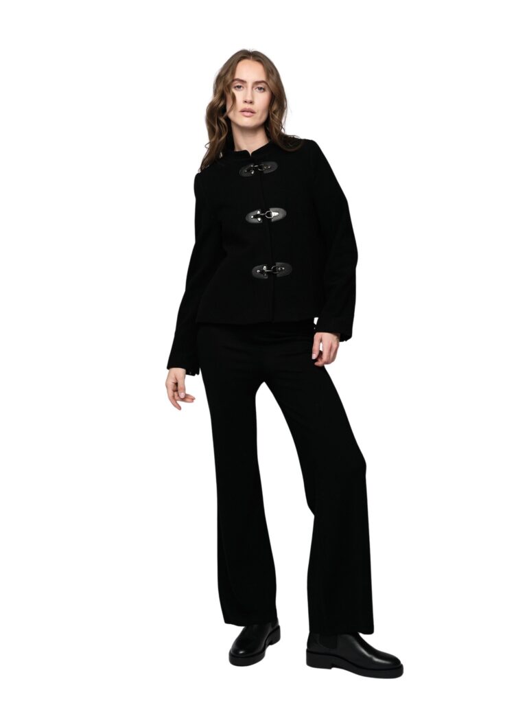 lone-jacket_black-mubi-merion-pants_black-2