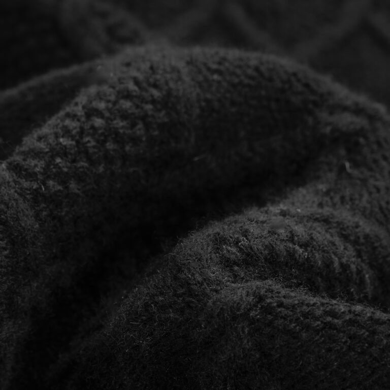 nixon-rollneck-0322-100_-5