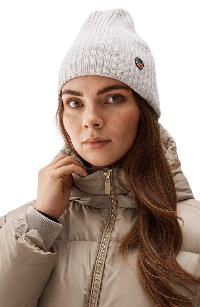 malin20beanie20cloud20white
