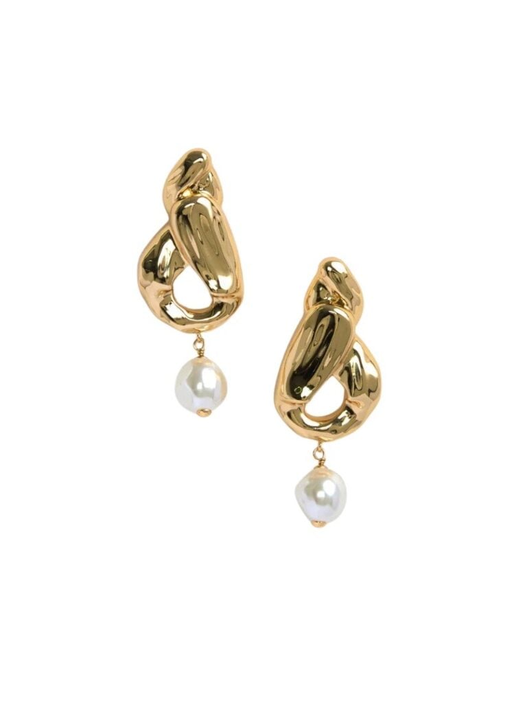 gold-faux-pearl-earring-front