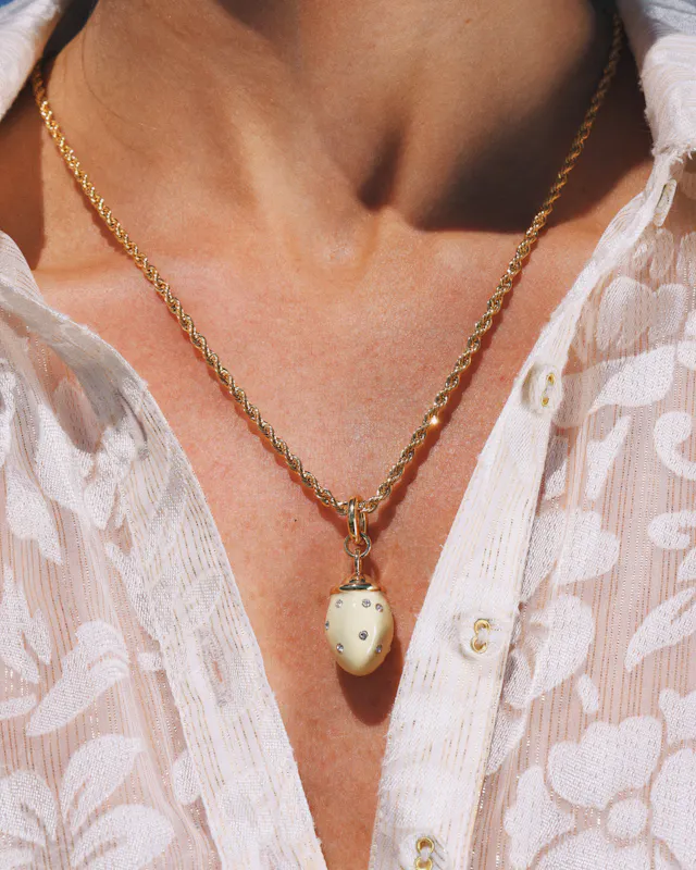 1213_907c8e16ee-egg-necklace-3-full-4x5-1