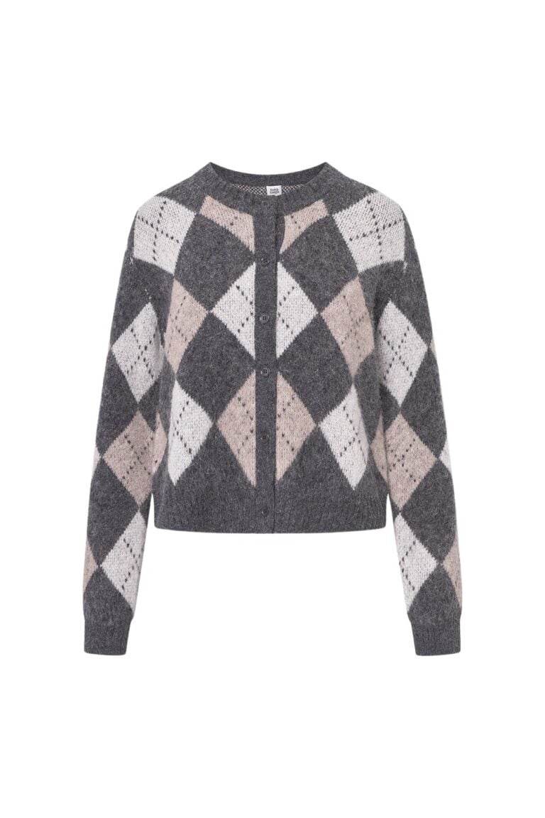 871695_filippa-argyle-cardigan_grey-argyle_072