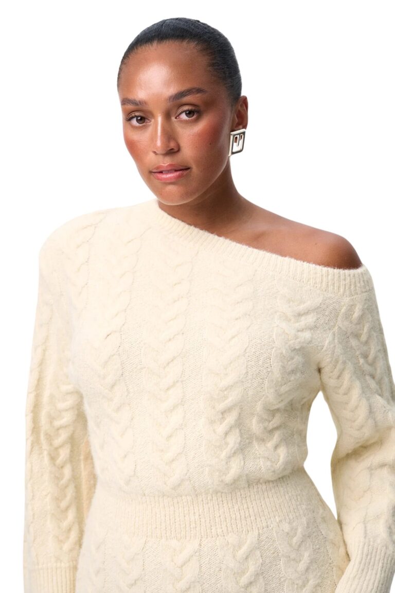 arona_offwhite_2.3_x2400