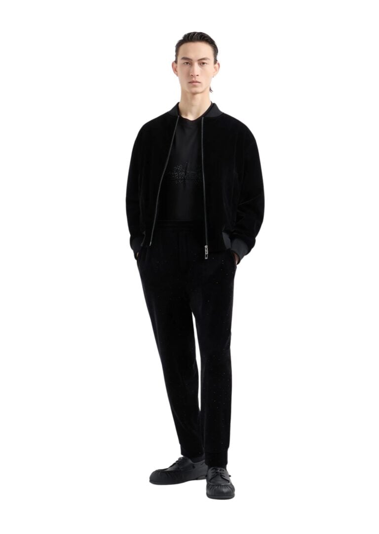 asv-clubwear-oversized-t-shirt-in-a-lyocell-blend-jersey-with-a-patch-and-rhinestones3