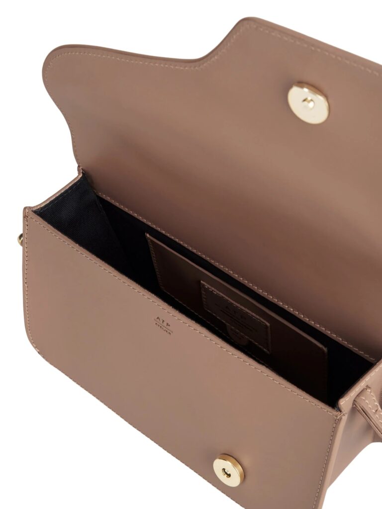 atp_atelier_assisi_hazelnut_baguette_bag_vacchetta_inside_c5e8bd69-3f41-4518-b569-02bf22298101
