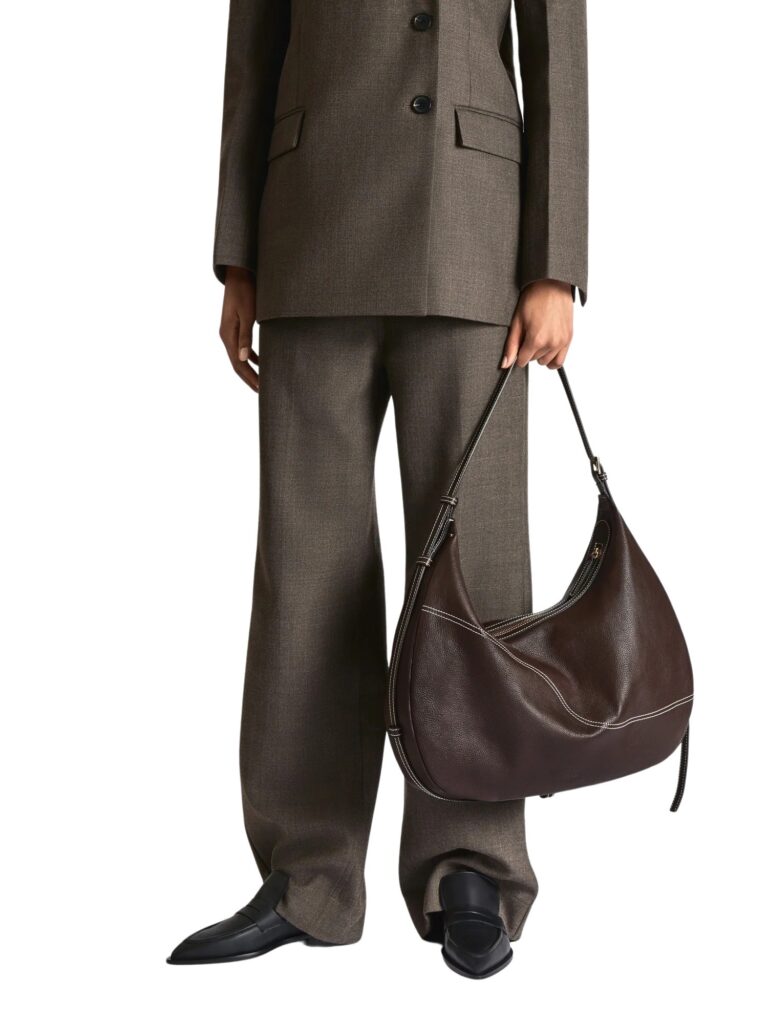 potenza_walnut_grained_leather_montazzoli_black_nappa_lookbook_atp_atelier_fa3d0607-a1cd-451a-9a95-cdba9f2cab89
